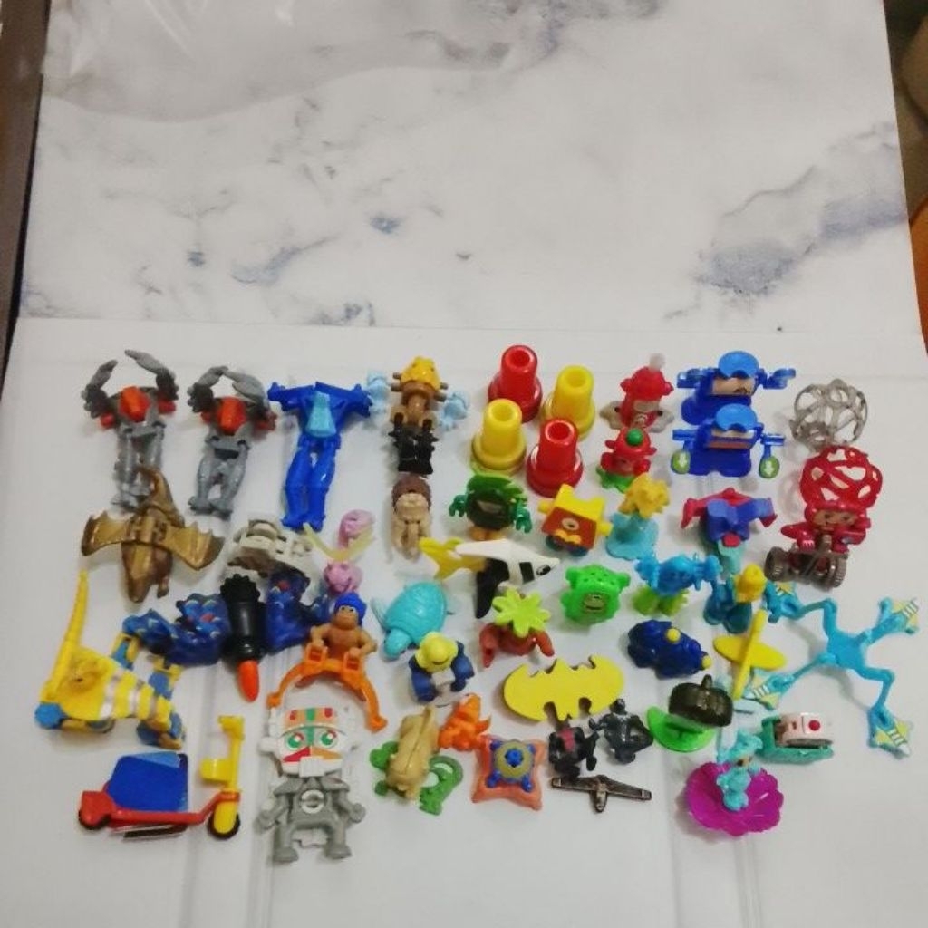 kinderjoy - macam2 mainan kinderjoy