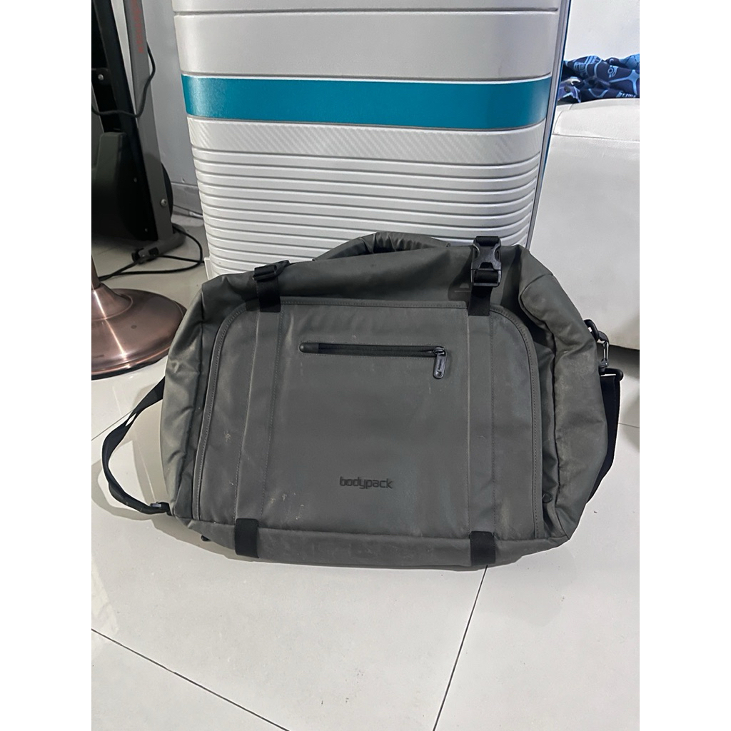 tas pria slempang bodypack original uk besar masuk laptop dan baju