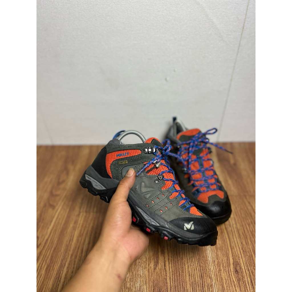 sepatu gunung second original millet