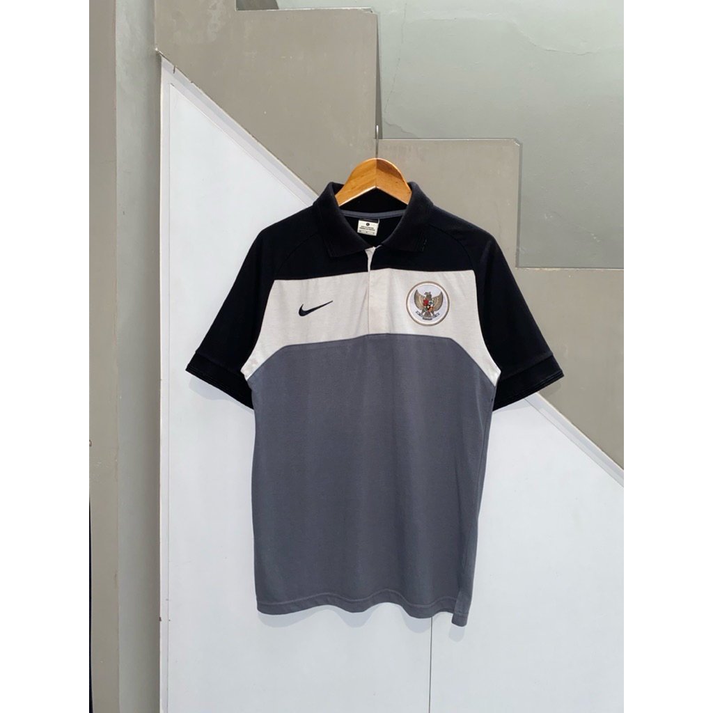 Kaos Polo shirts timnas indonesia 2010 original