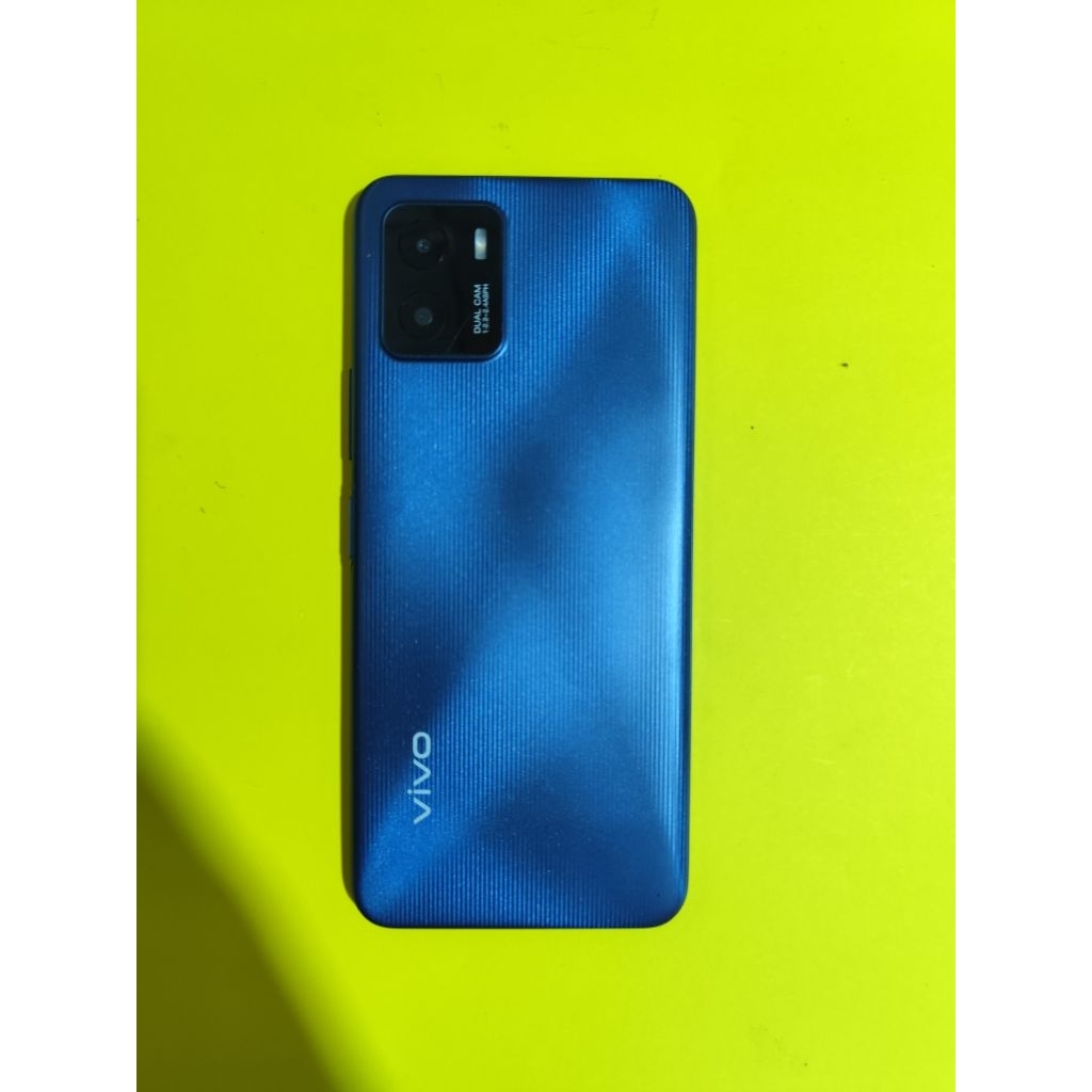 vivo y15s Ram 3/32Gb
