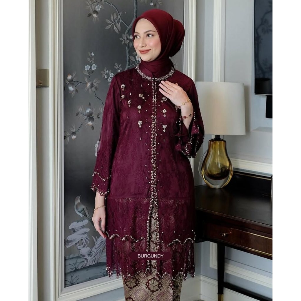 Rania kebaya sarah the label | Preloved sekali pakai | Kebaya lamaran wisuda kondangan