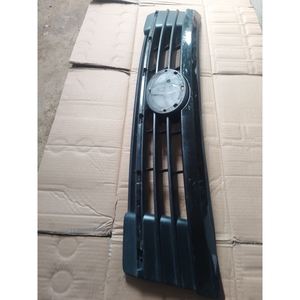 GRILL DEPAN TOYOTA RUSH TERIOS 2016 ORIGINAL COPOTAN