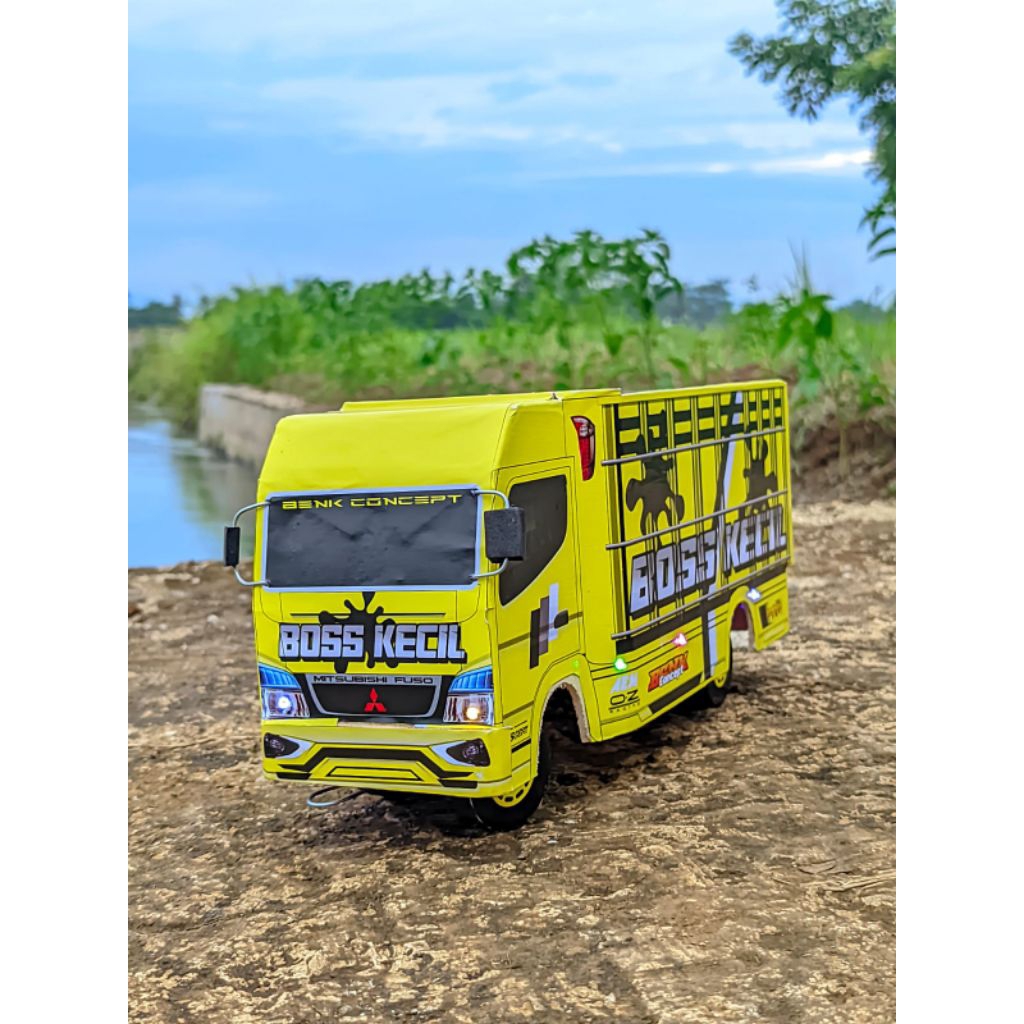 TRUK OLENG KUNING BOS KECIL