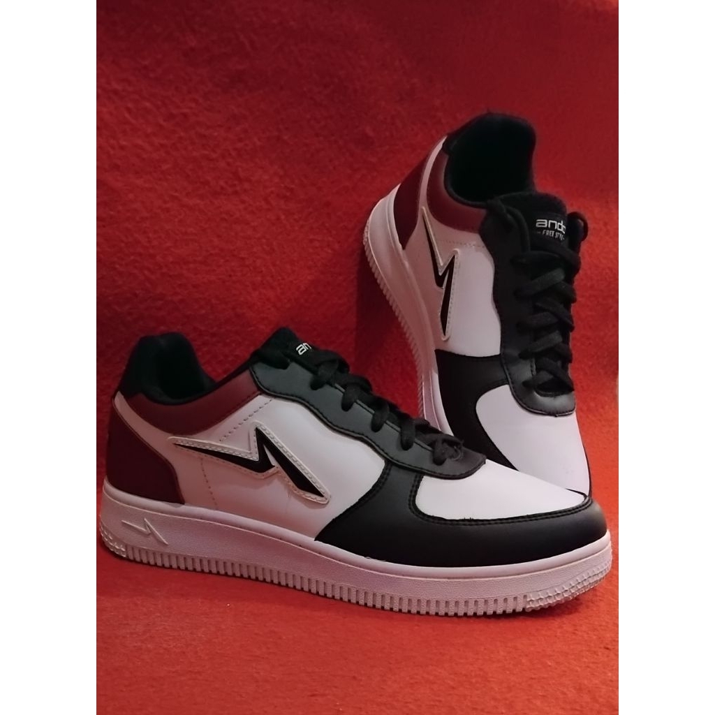 Ando Sepatu Sneakers Tricks - 40