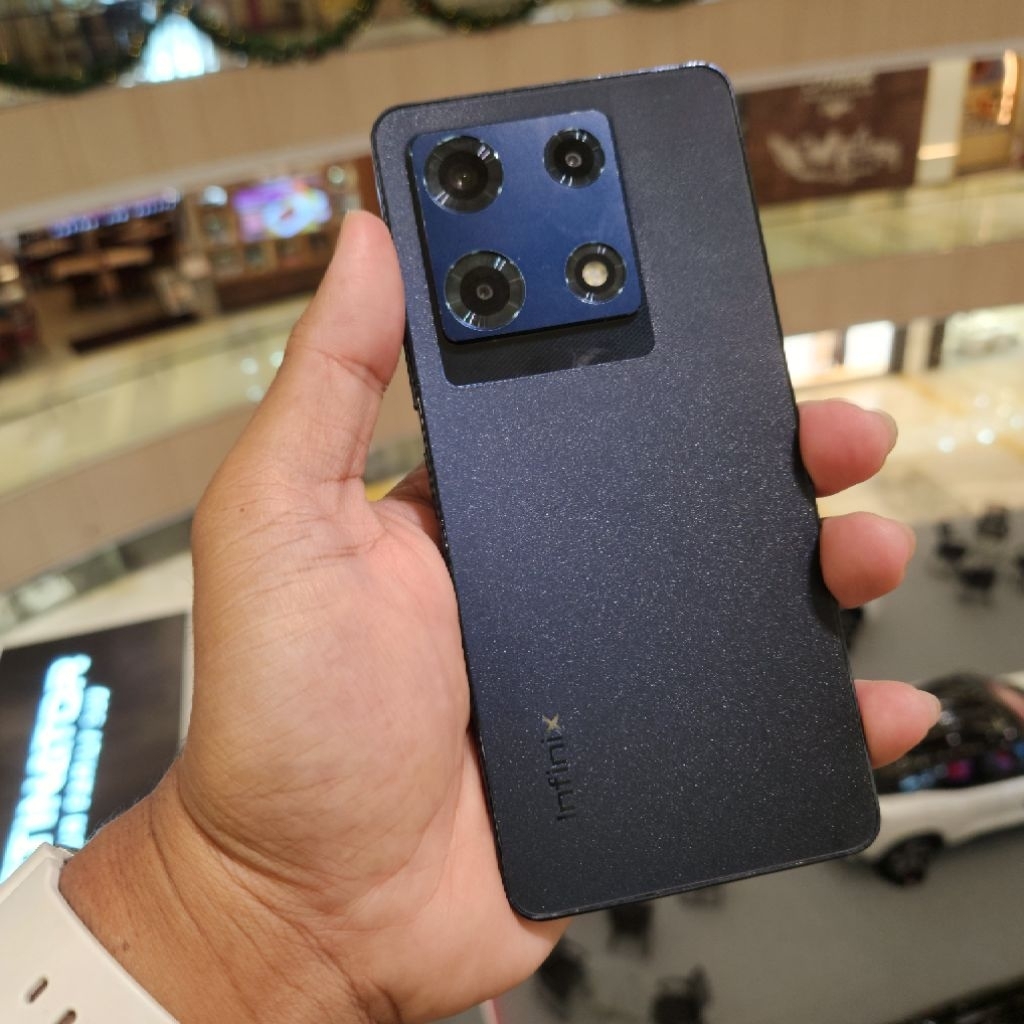 INFINIX NOTE 30 PRO 8/256gb HP Second Murah
