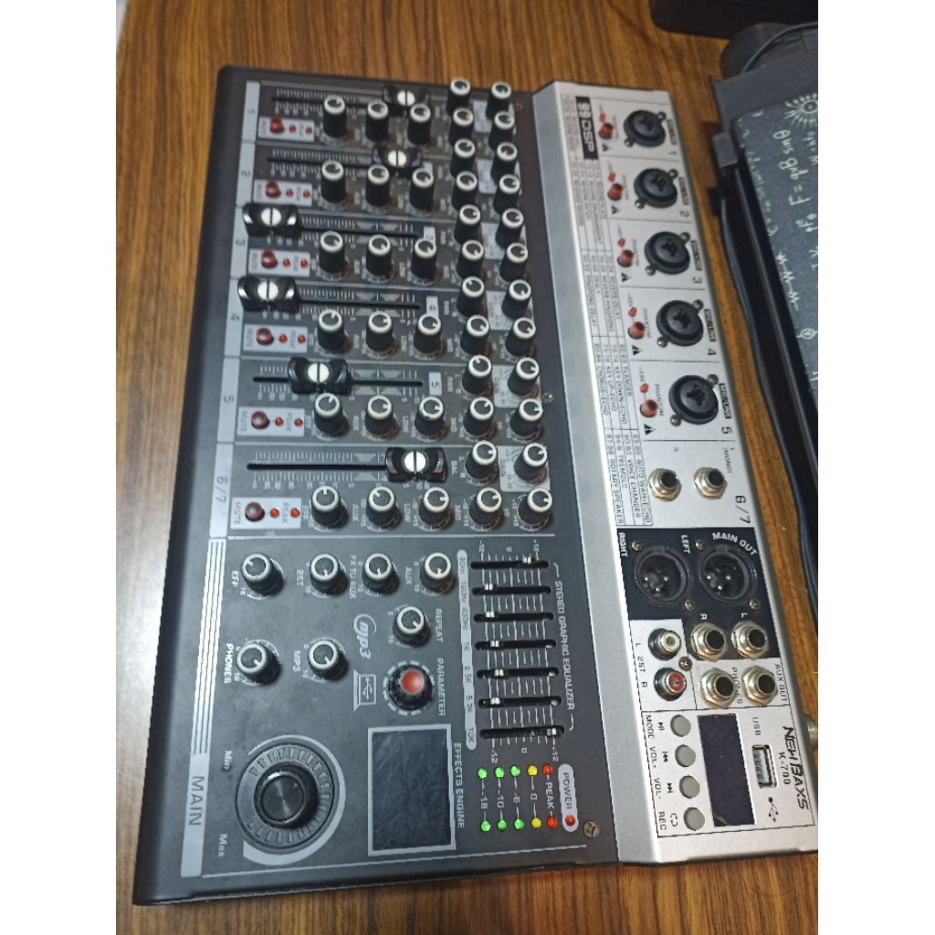 Mixer New Baxs 7 Channel