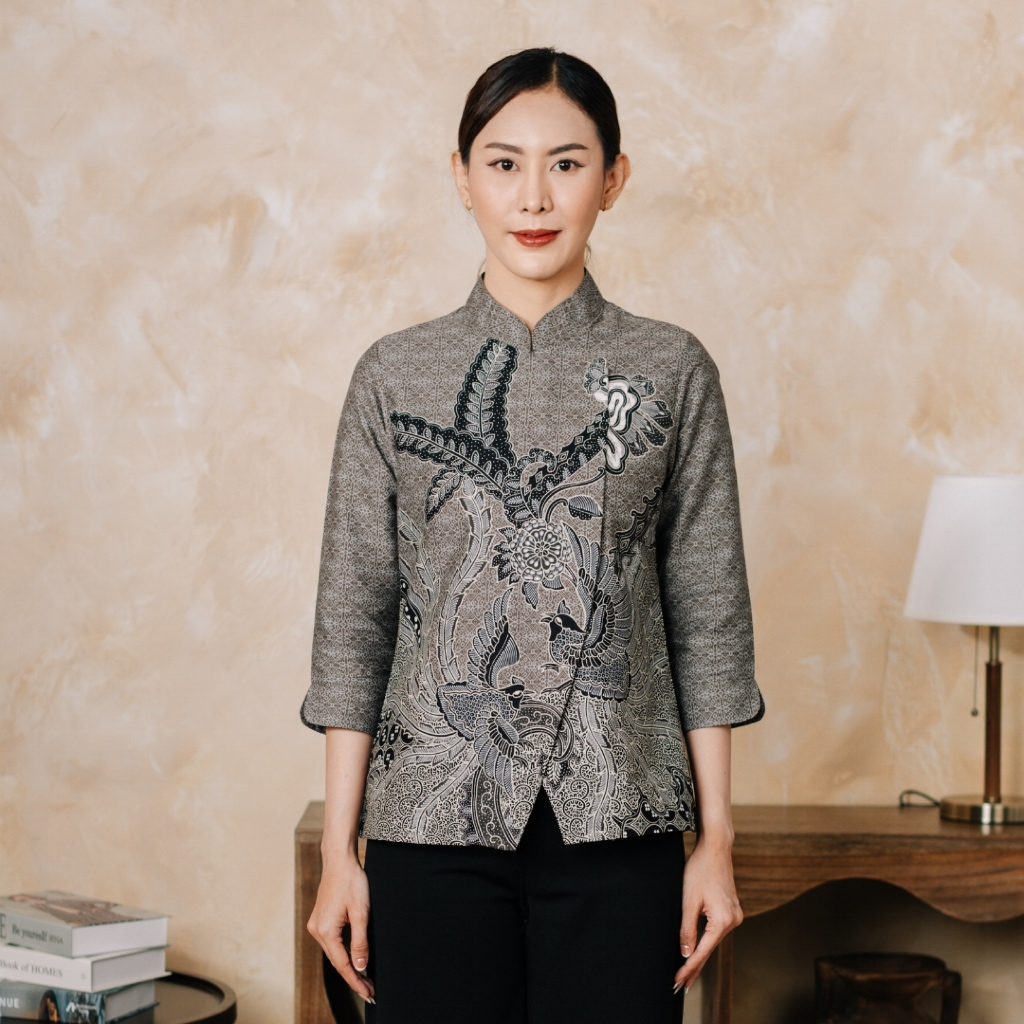 Adyatma Sasmaya Grey Blouse Batik Wanita Janggan Katun