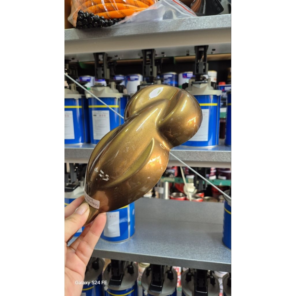 CAT PU MAGNESIUM GOLD CAT MOBIL MOTOR TERSEDIA 100ml/250ml/500ml