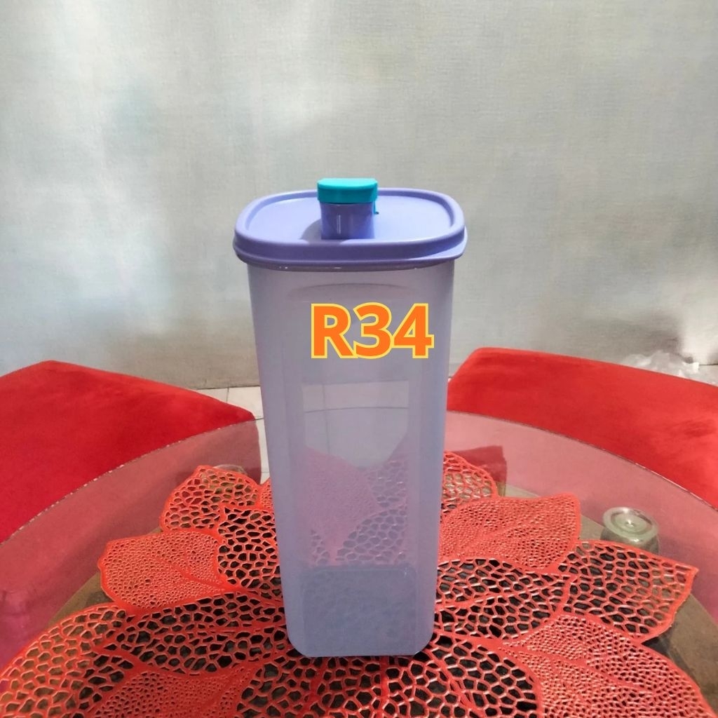 Tupperware Fridge Water Bottle 2L Kode R34
