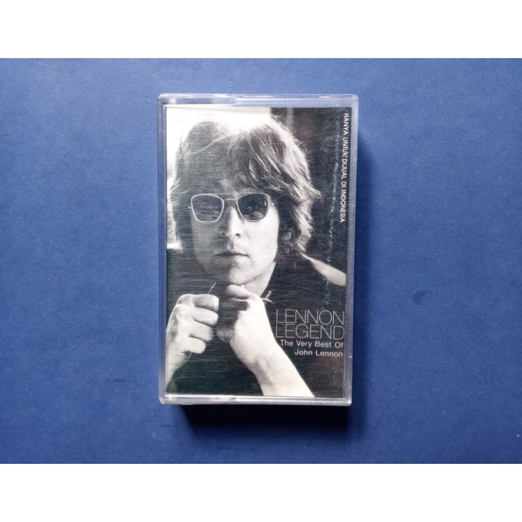 Kaset Pita LENNON LEGEND The Very Best Of John Lennon Prod PT EMI Music Indonesia ( PT Aquarius Musi