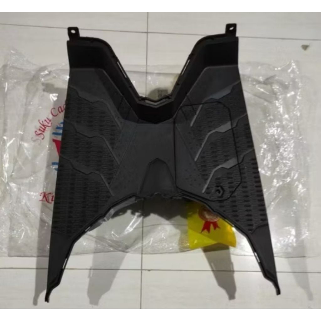 pijakan kaki vario 125_250 led old 2015 2016 2017/bordes pijakan kaki vario 125_150 led old