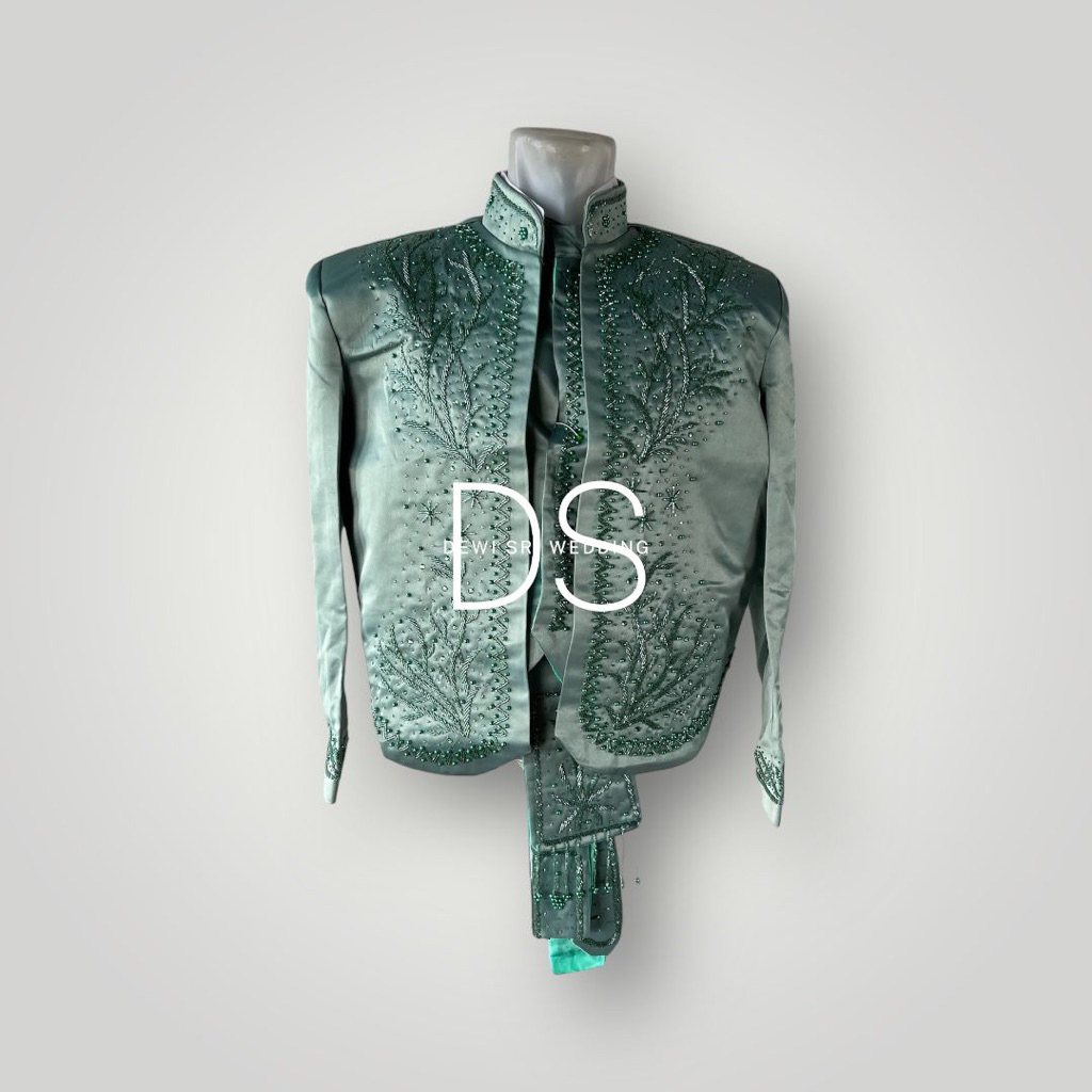 beskap pengantin solo hijau wardah