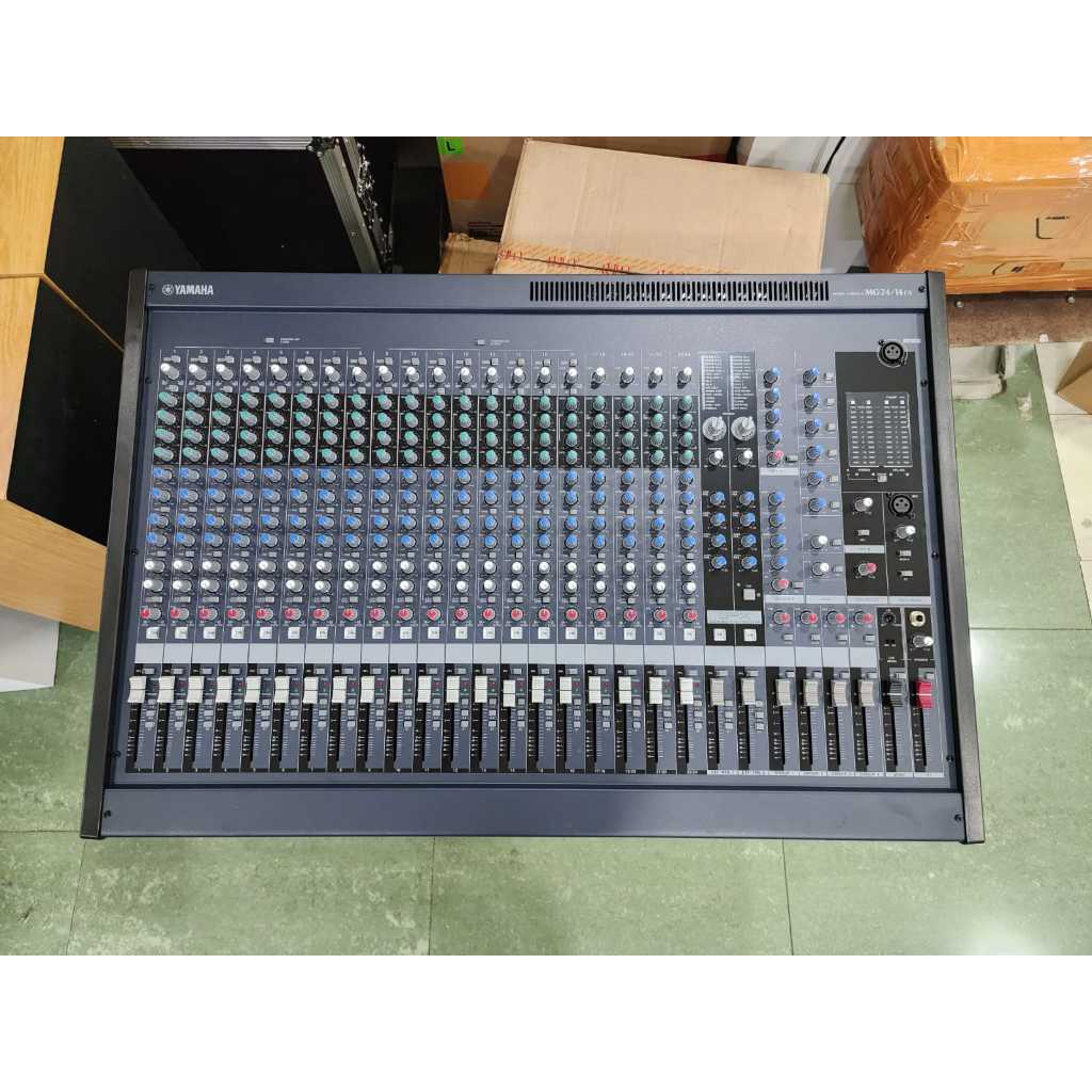 Mixer Audio Yamaha MG24 – 14 FX / MG 24-14FX