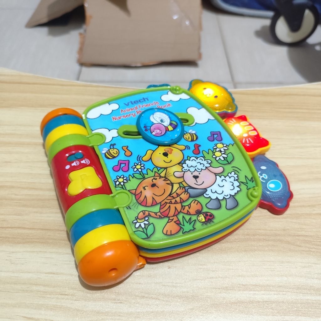 PRELOVED Mainan Anak  VTech Animal Friends Nursery Rhymes Book SoundBook