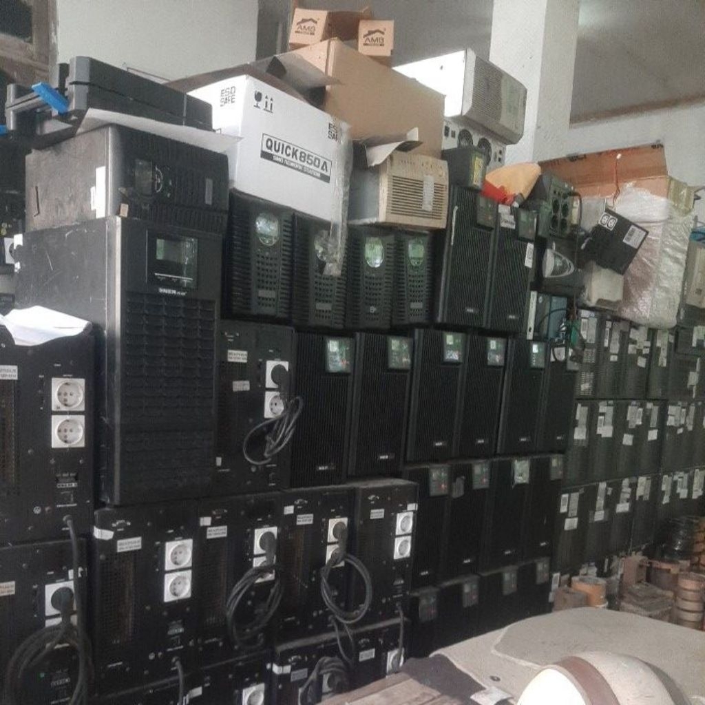 rongsokan cpu komputer rusak/hancur tak terpakai