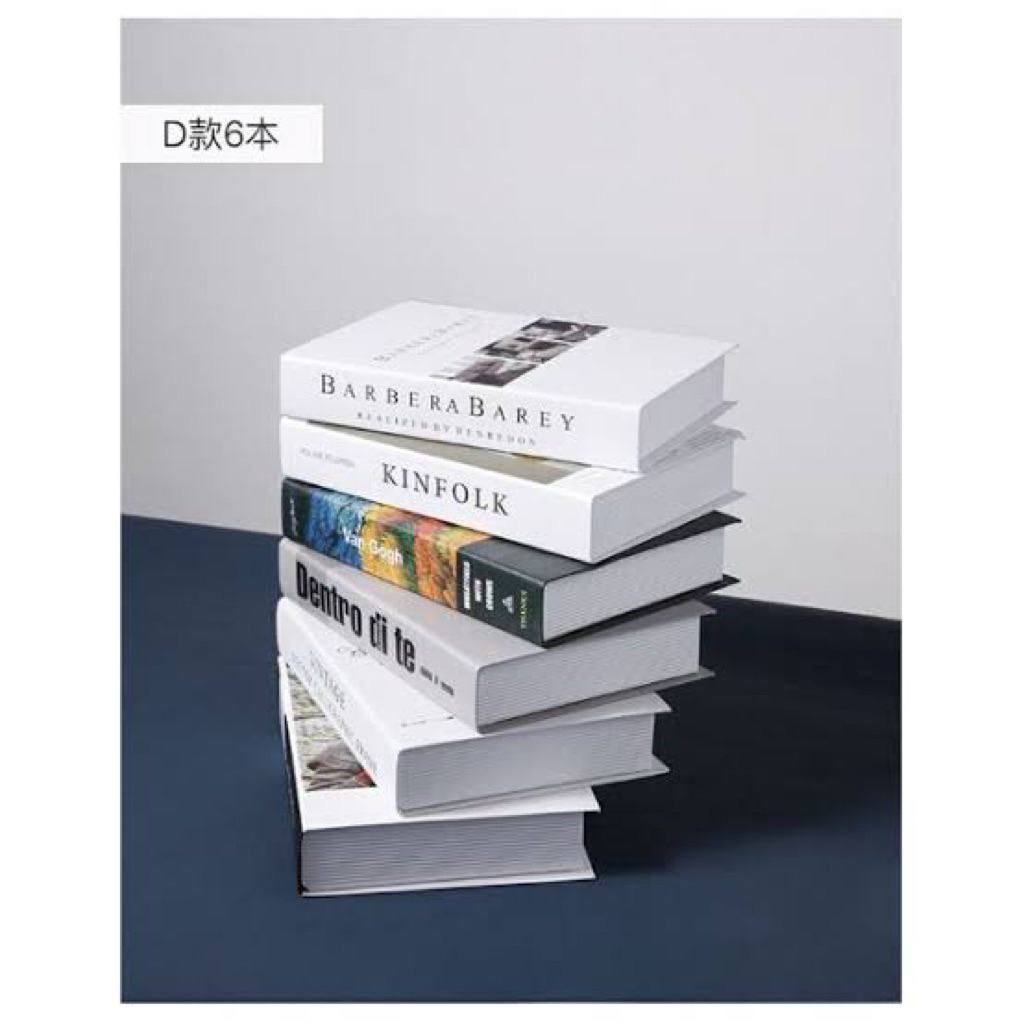 Buku palsu dekorasi