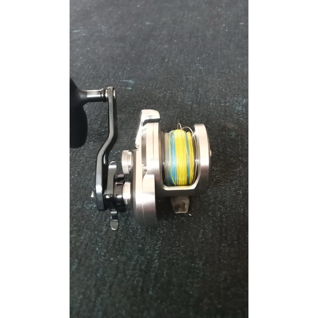 Shimano  OJ Ocea Jigger 2000 NRMG 2021 kanan.. Second,mesin mulus dijamin tanpa cacat mesin, bearing