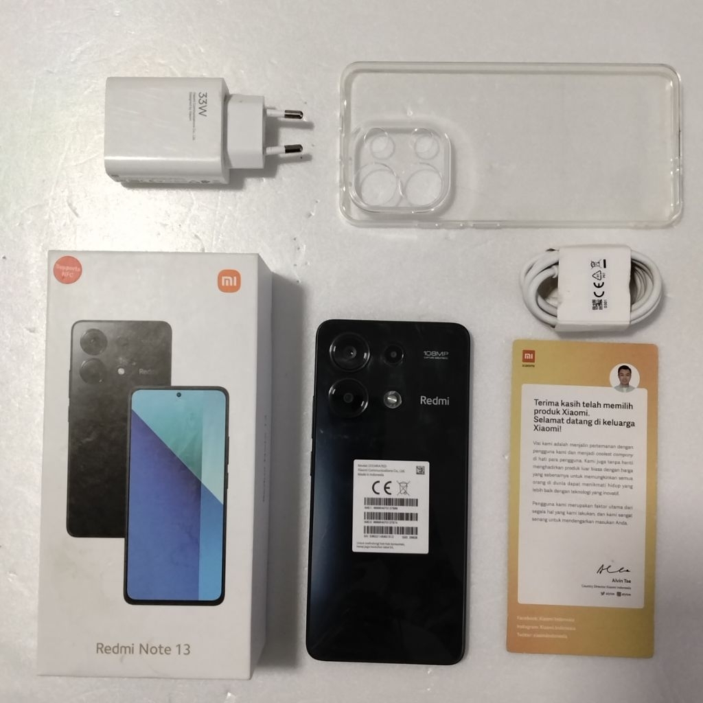 Redmi Note 13 ram 8gb memori 256gb.