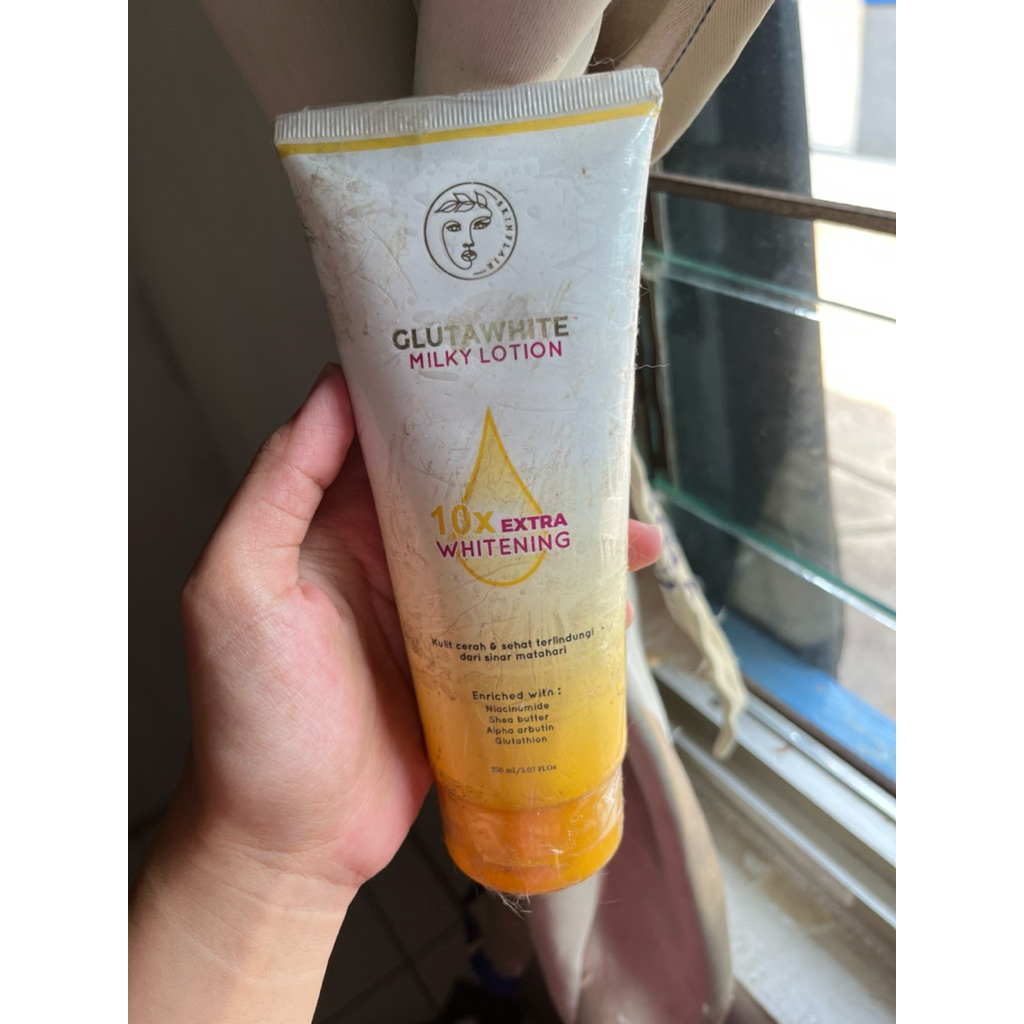SKINFLAIR BODY SERUM R3JECT KEMASAN SKINFLAIR GLUTAWHITE MILKY LOTION SKINFLAIR BODY LOTION MENCERAH
