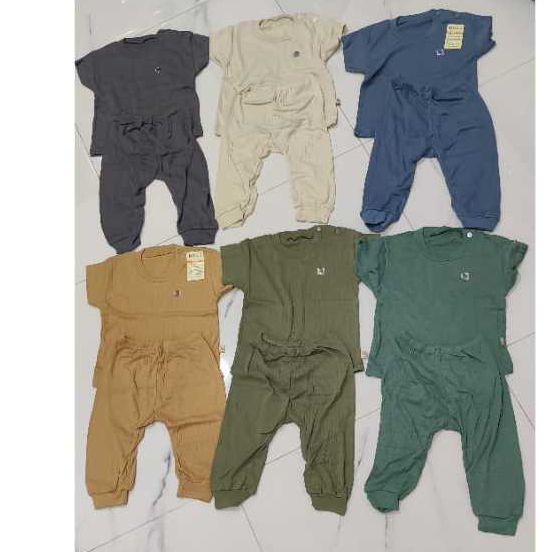 SETELAN DDKU PENDEK CELANA PANJANG WARNA UNTUK BAYI
