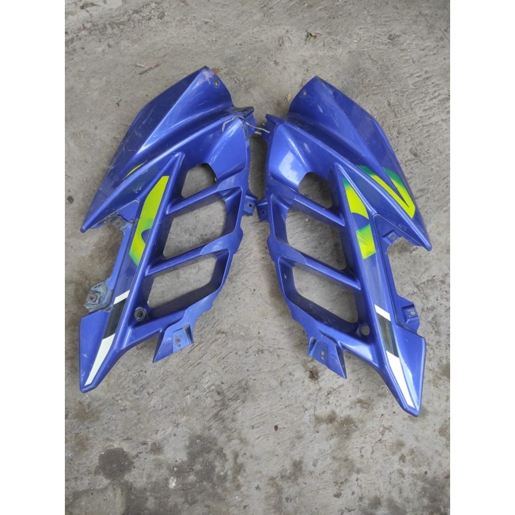 sayap fairing dalem kanan kiri R15 V2 ori copotan