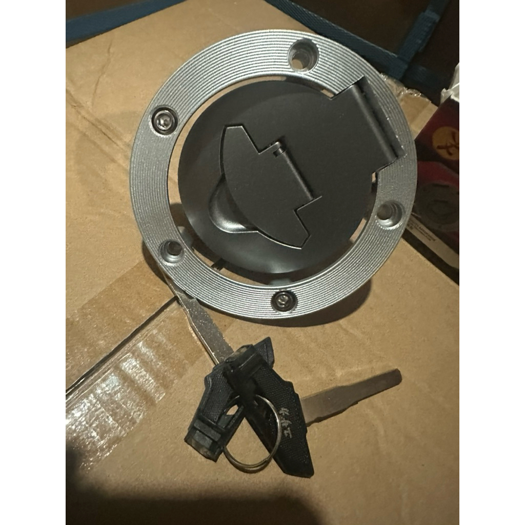 vixion new tutup tangki bensin motor Yamaha Vixion new