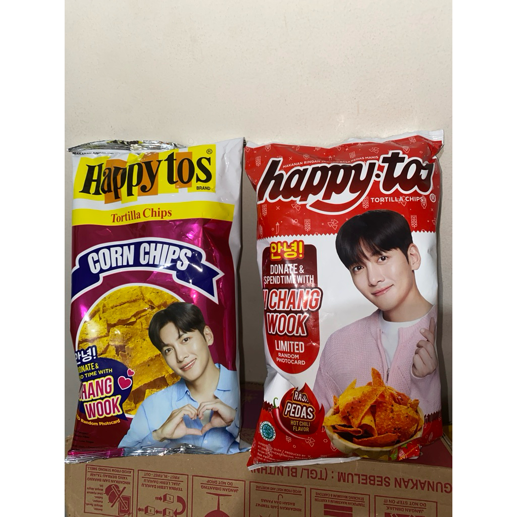 Happytos Ji Chang Wook with photocard