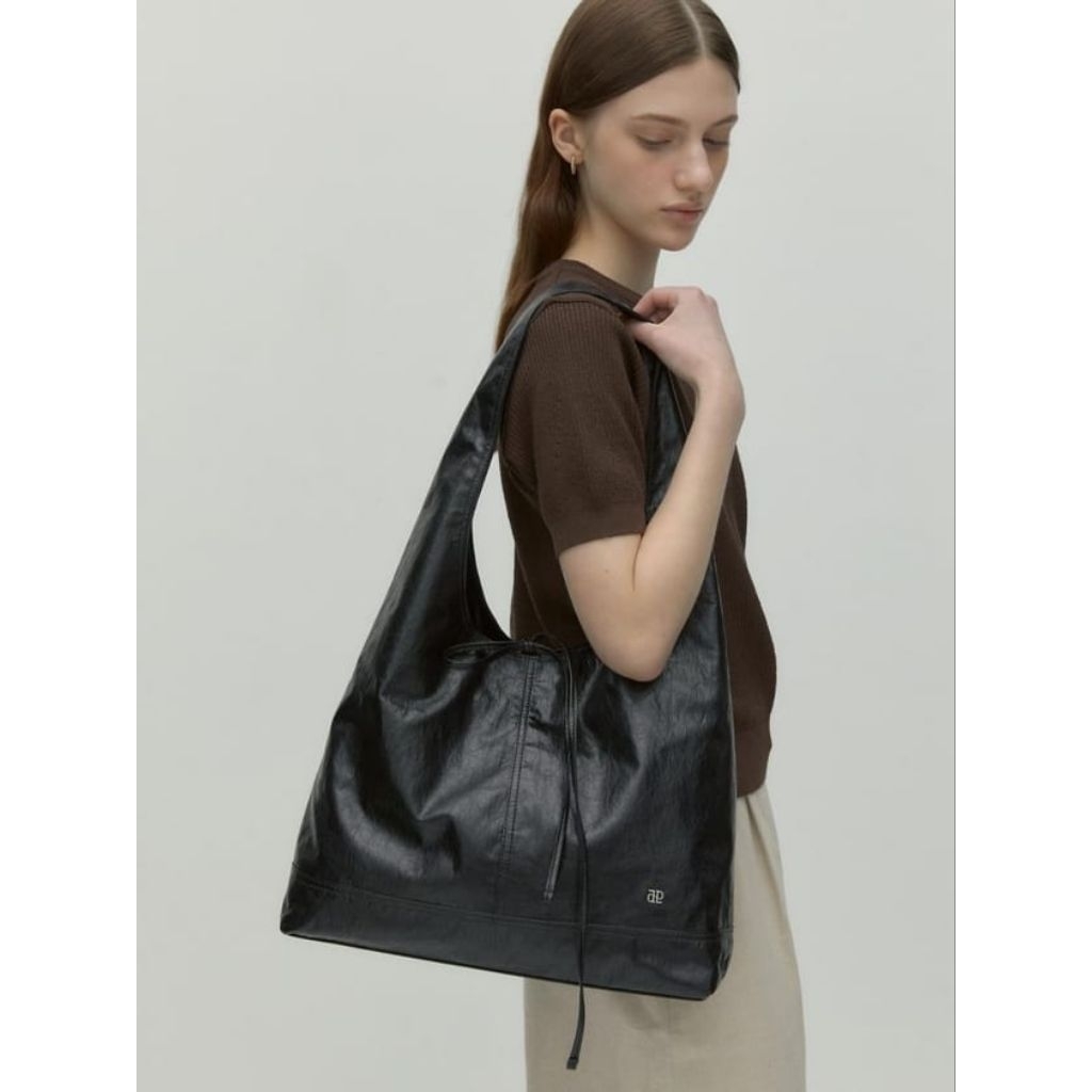 D/P Depound Pino Hobo Large Tote Bag