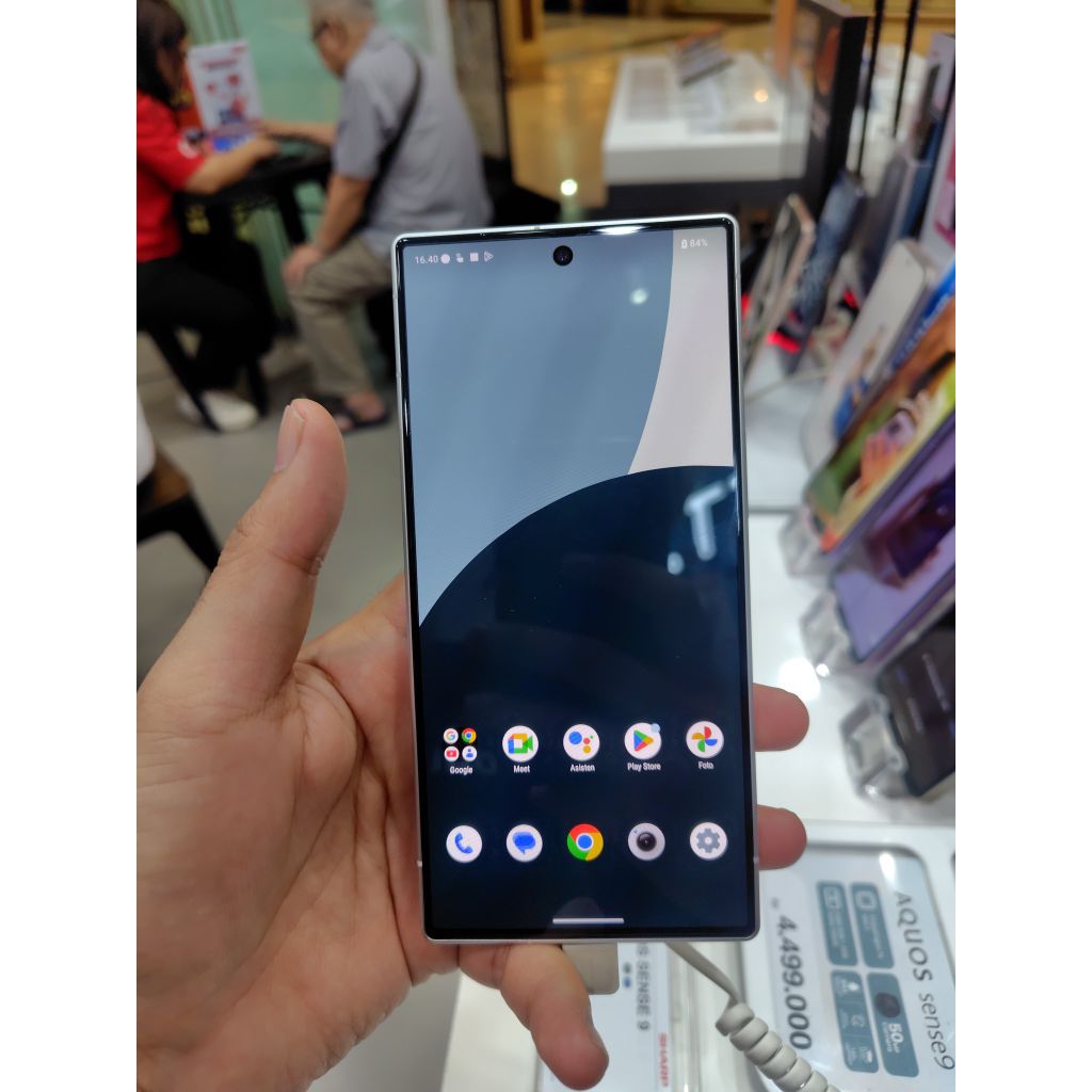 SHARP AQUOS R9 WHITE CAMERA LEICA