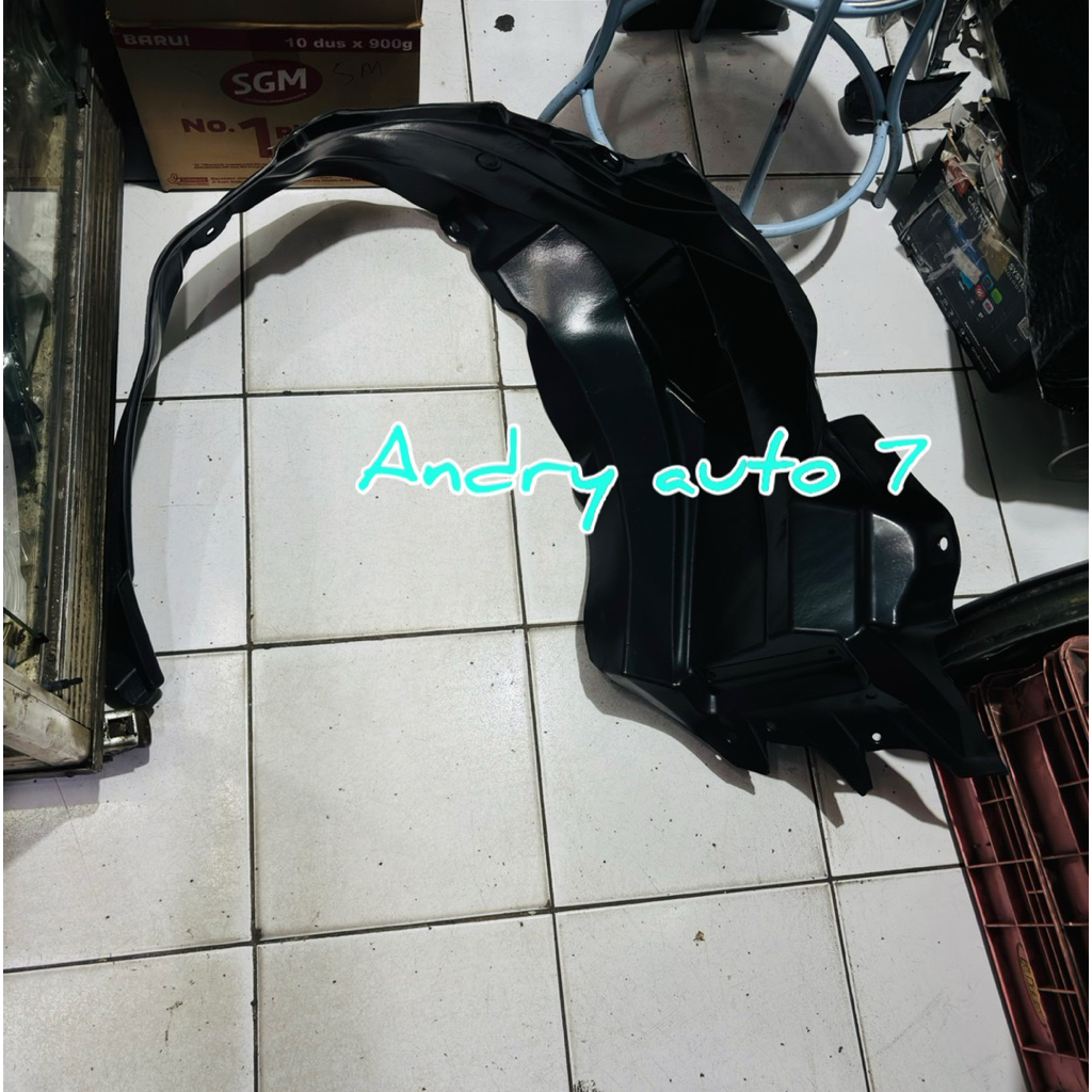 Liner Fender spakbor penahan lumpur roda depan avanza xenia 2022 sampai 2025