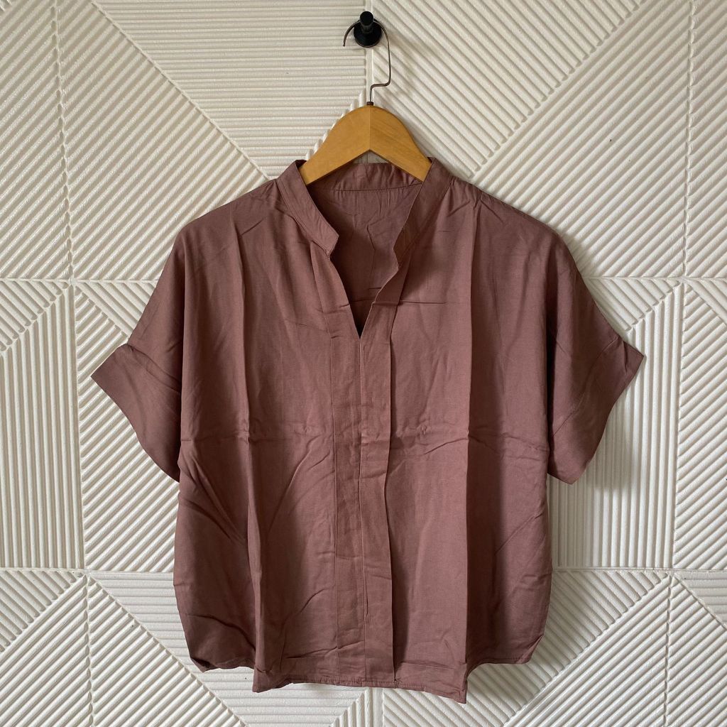Syafiqa - Marsya Shirt Katun Rayon Basic Polos Lengan Pendek / Blouse Wanita Vneck Kerah Shanghai