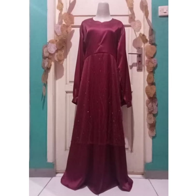 Gamis kombinasi brokat