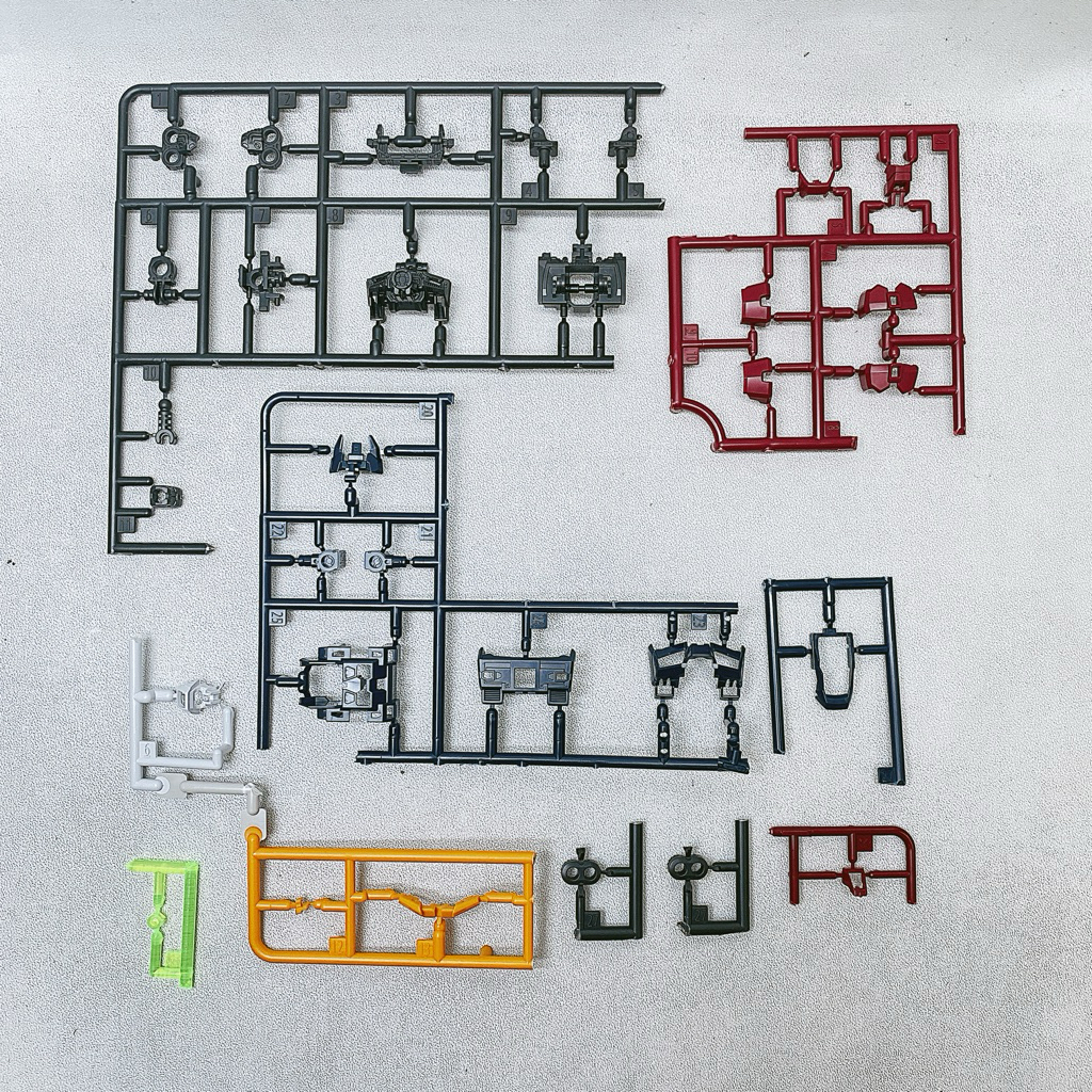 Bandai RG Gundam Epyon Part Body