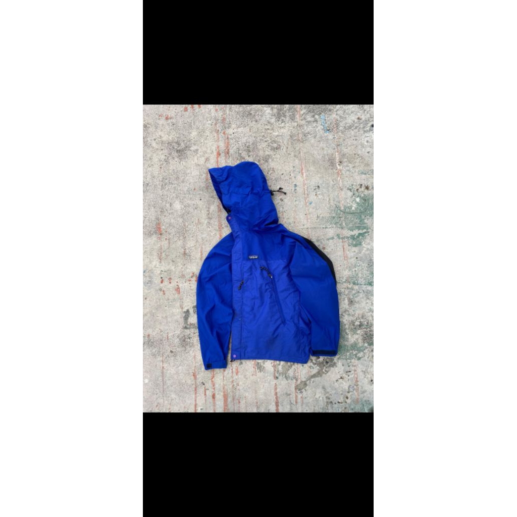 Patagonia Essenshell Jacket Gorpcore