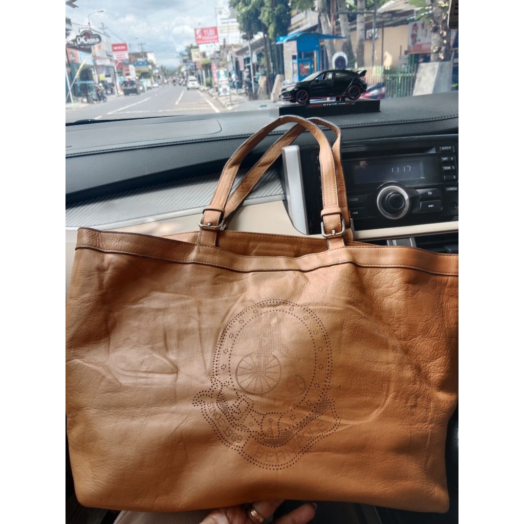 tas preloved bean pole