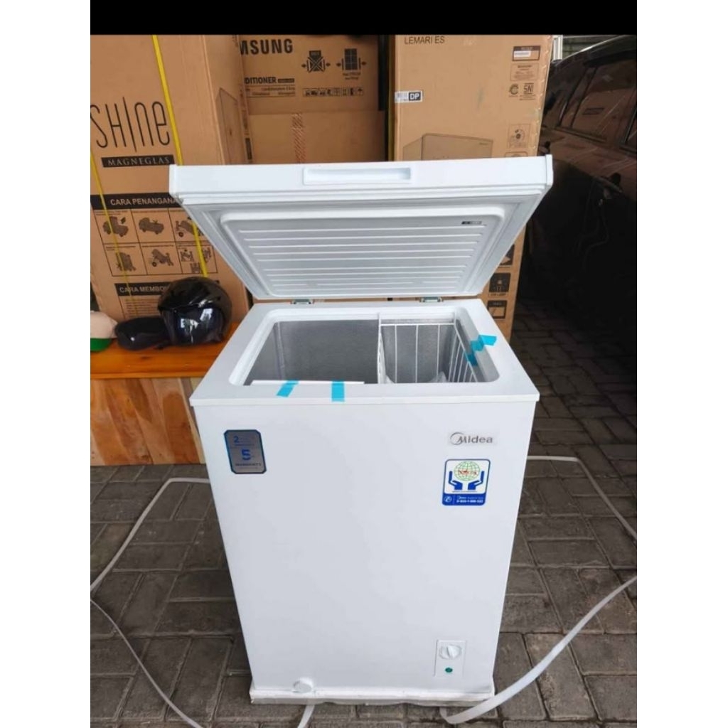 MIDEA HS 129 C Freezer,100Liter
