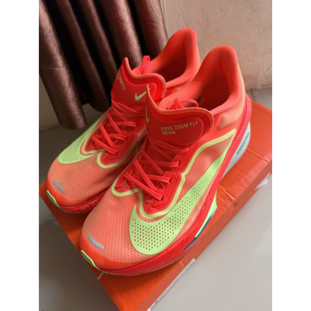 Nike Zoom Fly 6