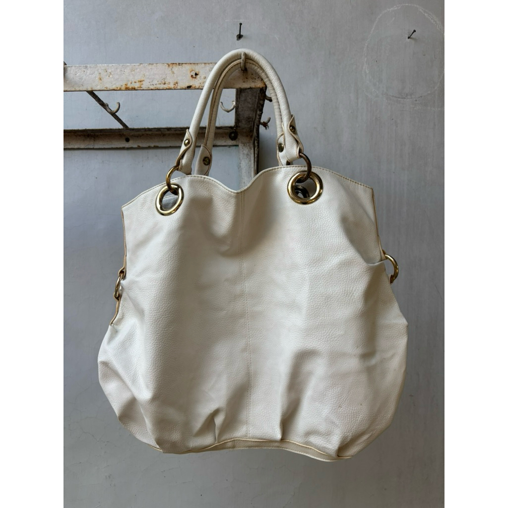 Tas Kulit warna putih