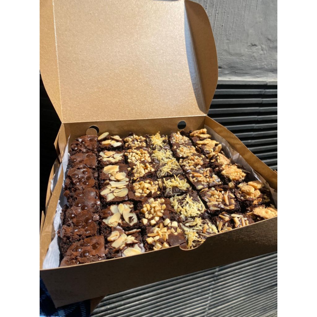 FUDGY BROWNIES / BROWNIES PANGGANG MALANG