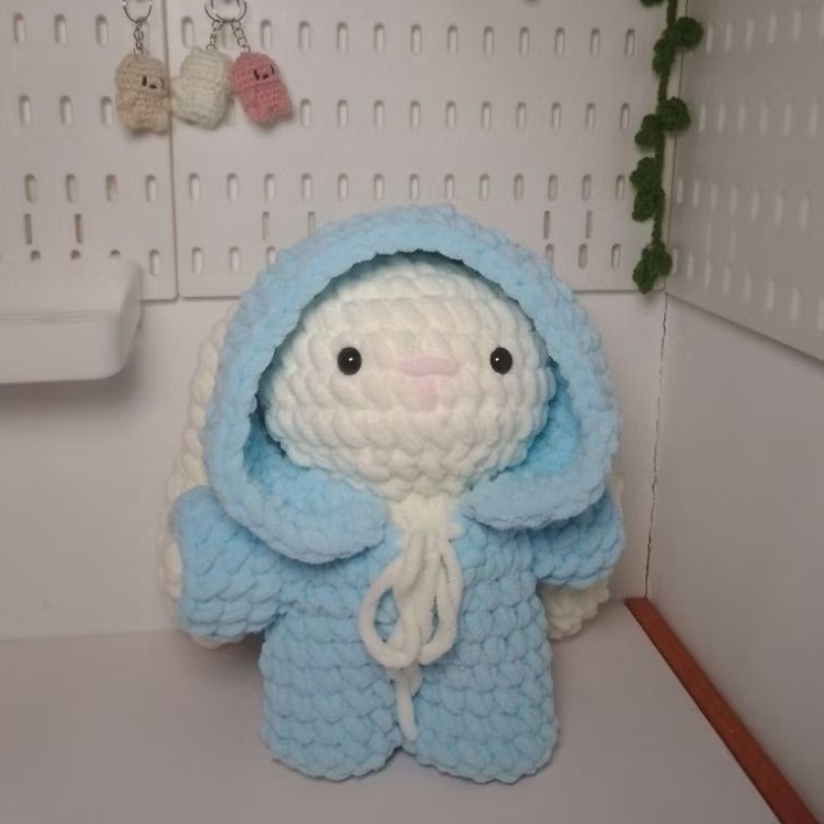 Boneka Bunny Besar (Rajut)