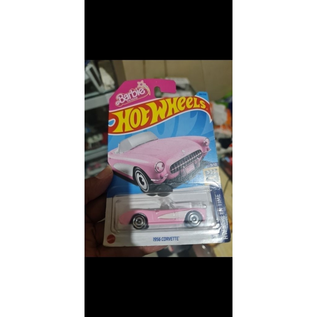 Hotwheels 1956 Corvette Barbie