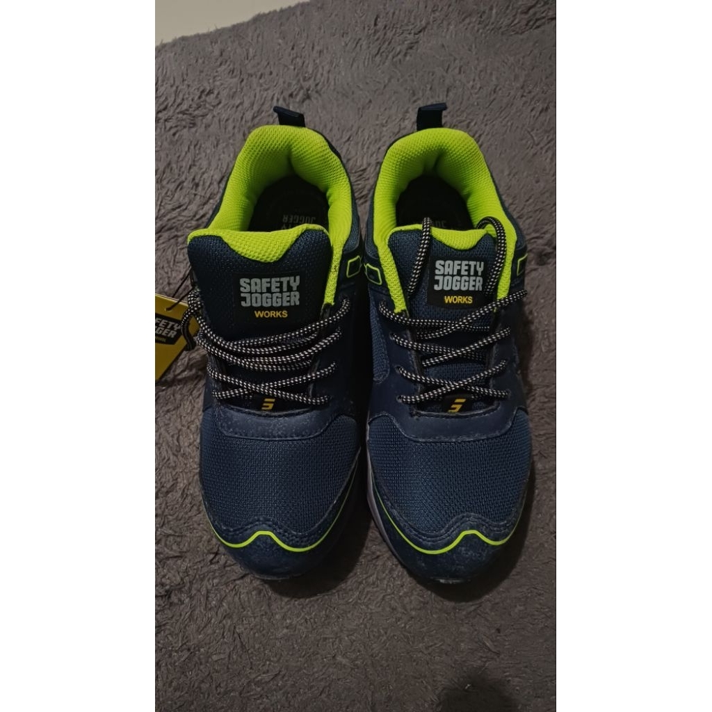 Sepatu Safety Jogger Balto industrial SB Navy Ukuran 40