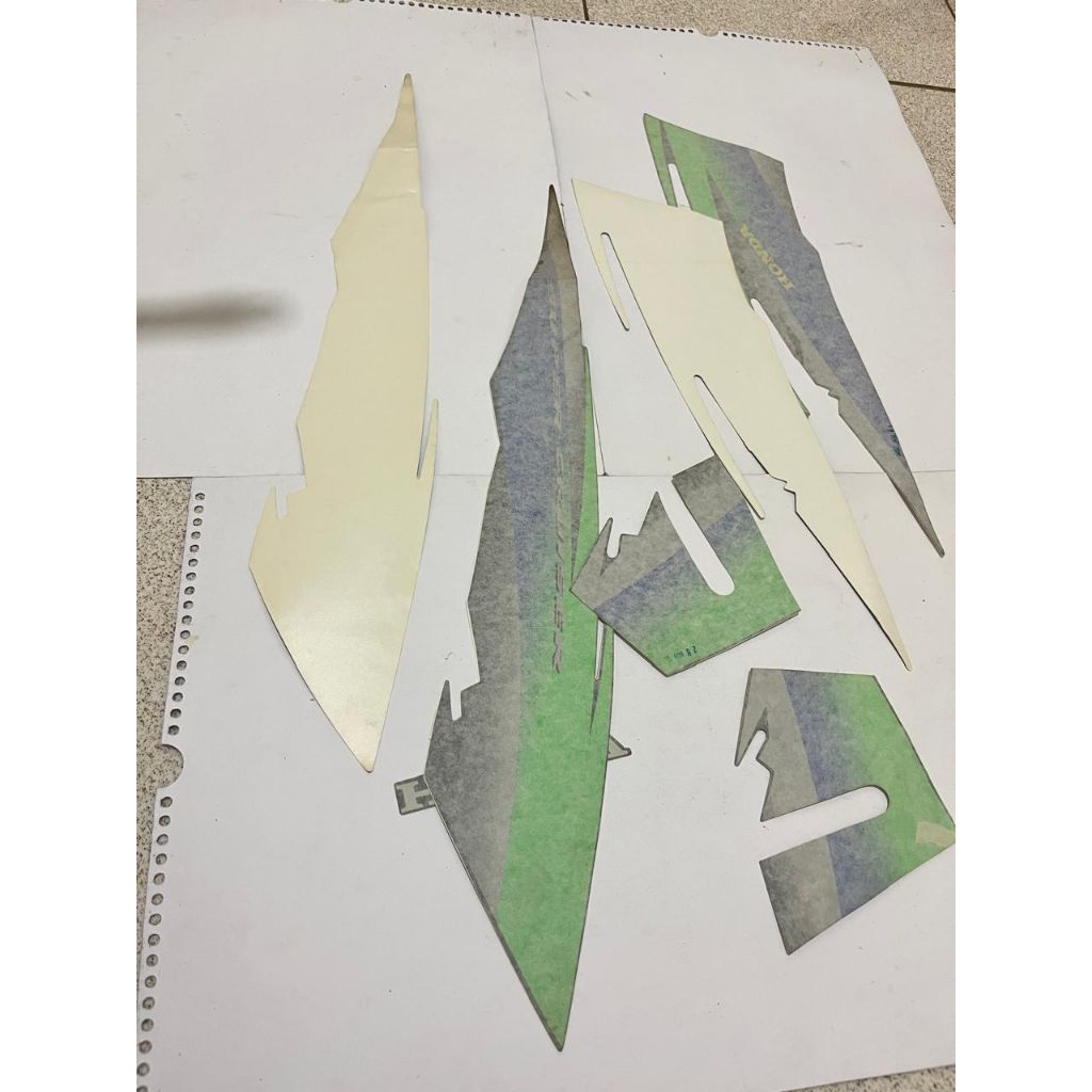 STRIPING HONDA TIGER 2000 TILAS TILAM TAHUN 2001 2002 ORIGINAL STIKER HONDA TIGER 2000 TILAS TILAM O