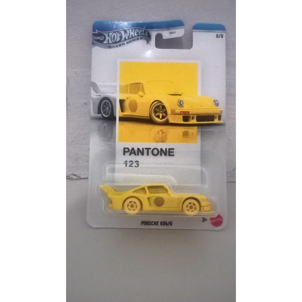 Hotweels Pantone Porsche 934/ 5
