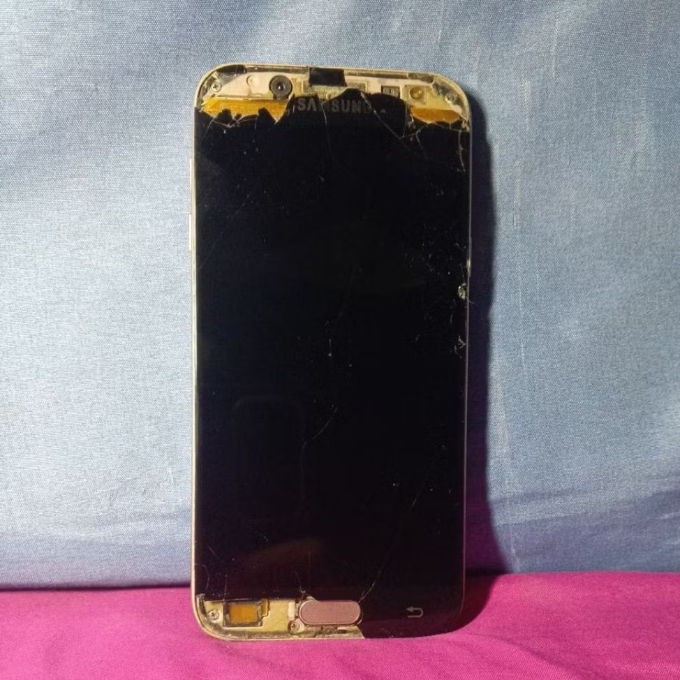 Samsung J5 Pro J530Y/DS