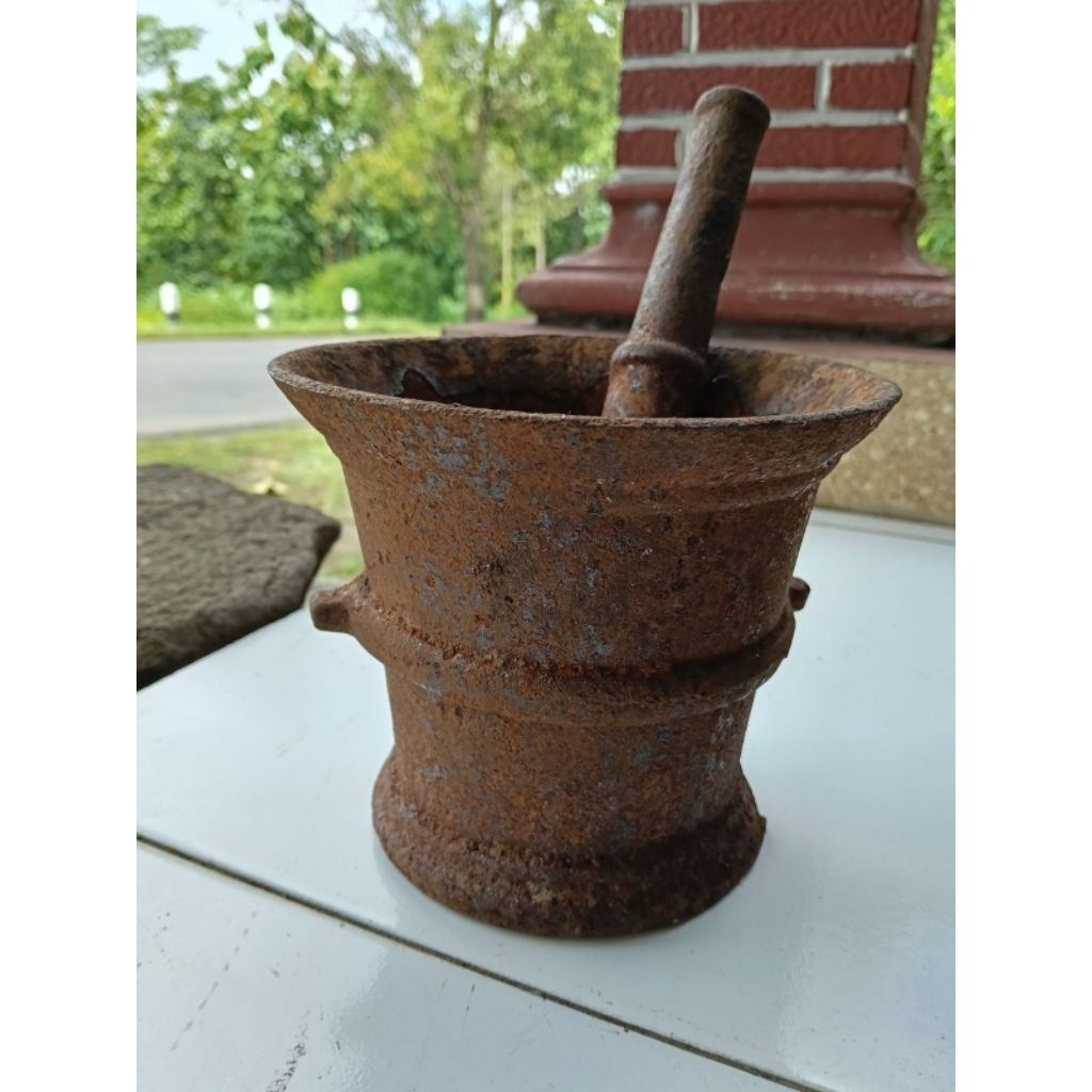 lumpang alu mortar besi jadul lawas set