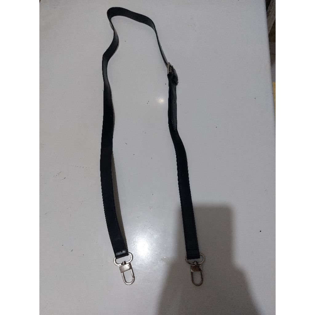 Tali panjang slempang tas preloved