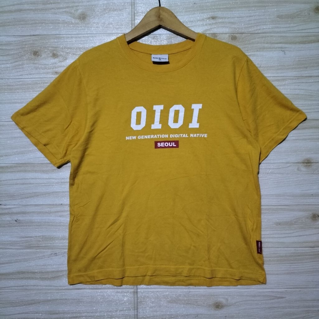 1123. T shirt Kaos OiOi Size M P66  LD106