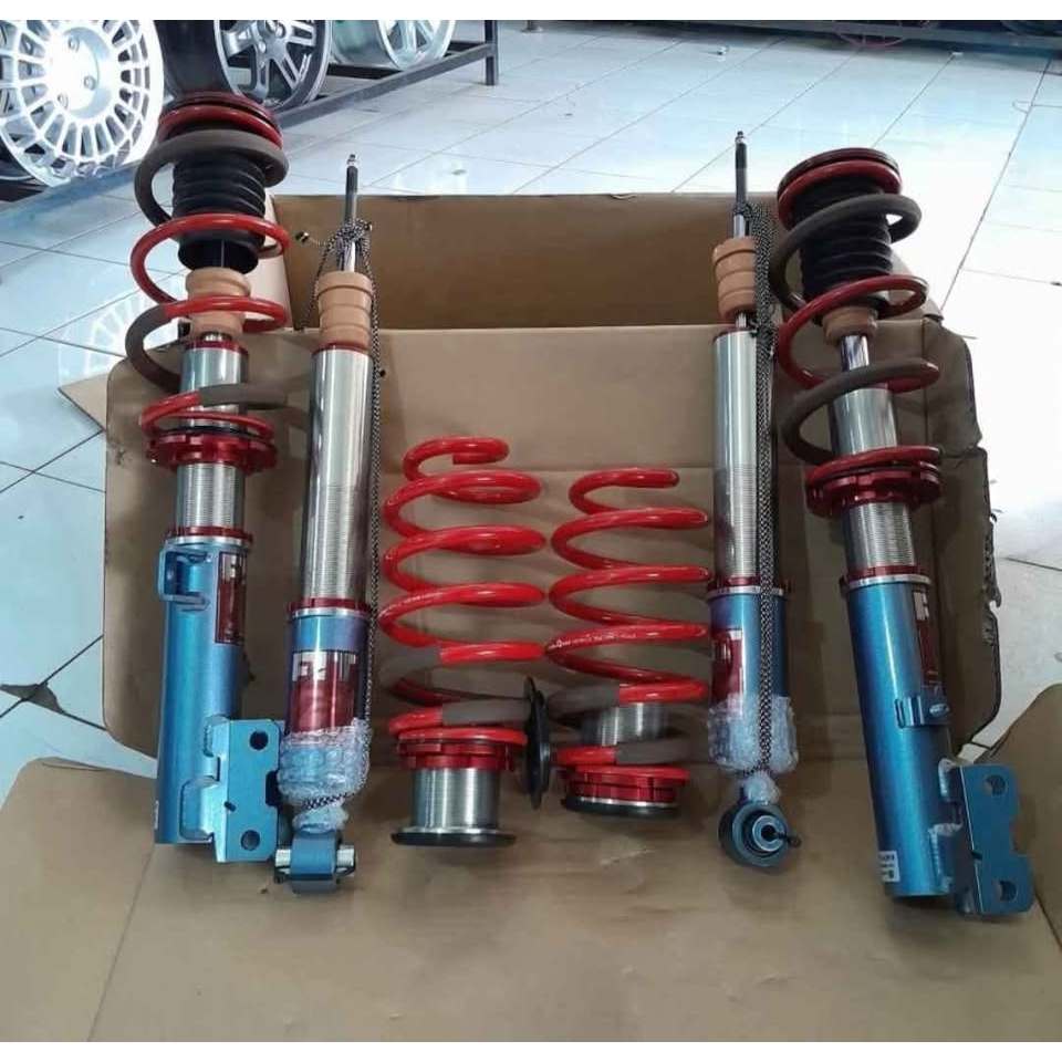 Coilpover Mobil COILOVER HSR RED FRONT REAR TOYOTA INNOVA DIESEL